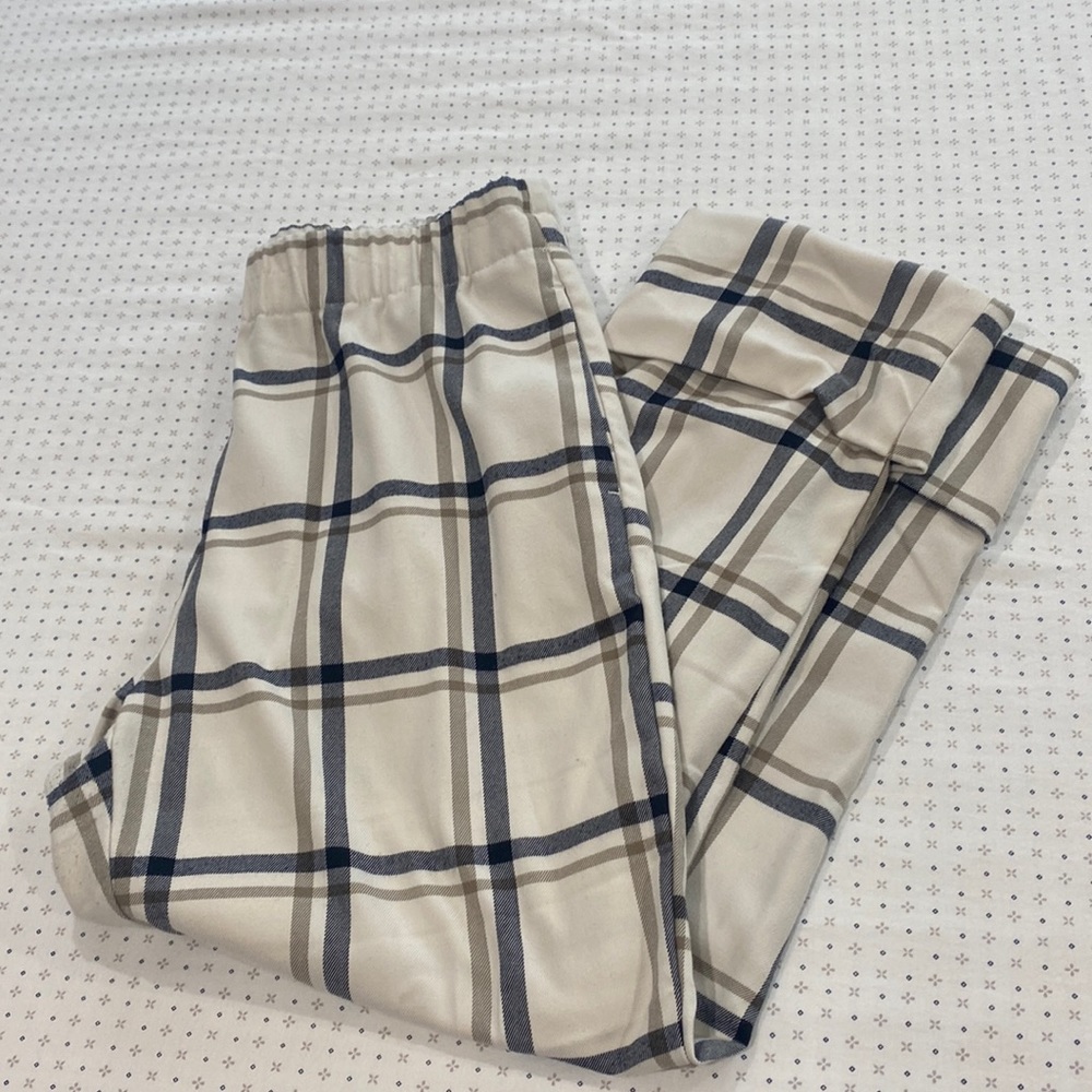 Plaid ankle cropped trousers